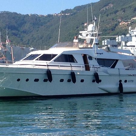 Riviera Boat Resort Λα Σπέτσια Εξωτερικό φωτογραφία