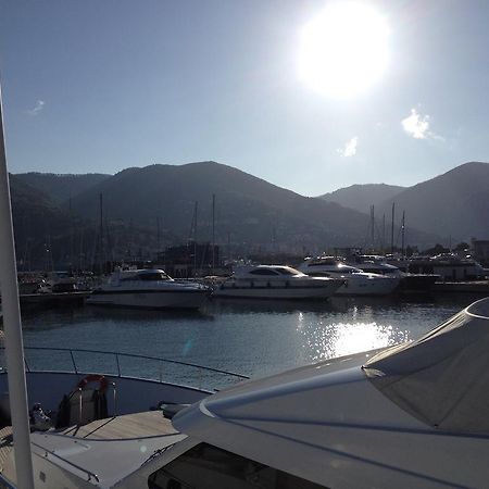 Riviera Boat Resort Λα Σπέτσια Εξωτερικό φωτογραφία