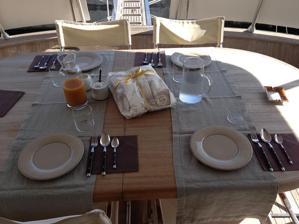 Riviera Boat Resort Λα Σπέτσια Εξωτερικό φωτογραφία